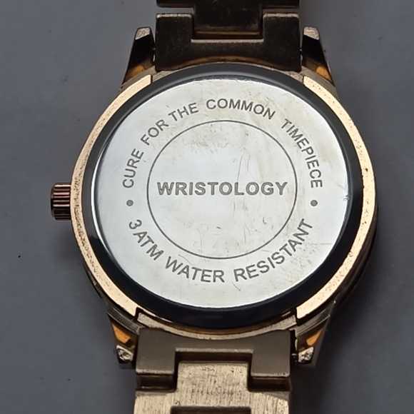 Womens Wristology Rose Gold Faux Chronograph Watch Crystals New Battery - Picture 10 of 10